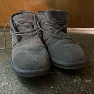 Fleece lined chukka boots